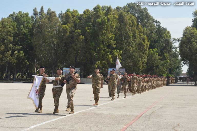 بالصور: حفل تقديم جنود متمرنين ومجندين ممدّدة خدماتهم إلى العلم