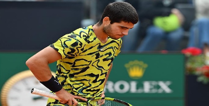 مواجهة محتملة بين ألكاراز وديوكوفيتش في رولان غاروس