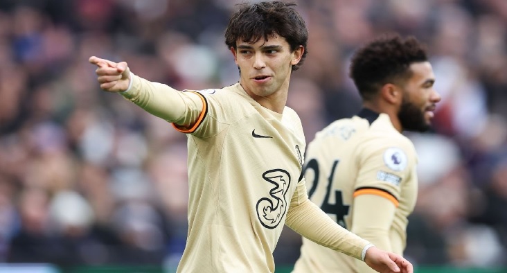 جواو فيليكس خارج تشلسي