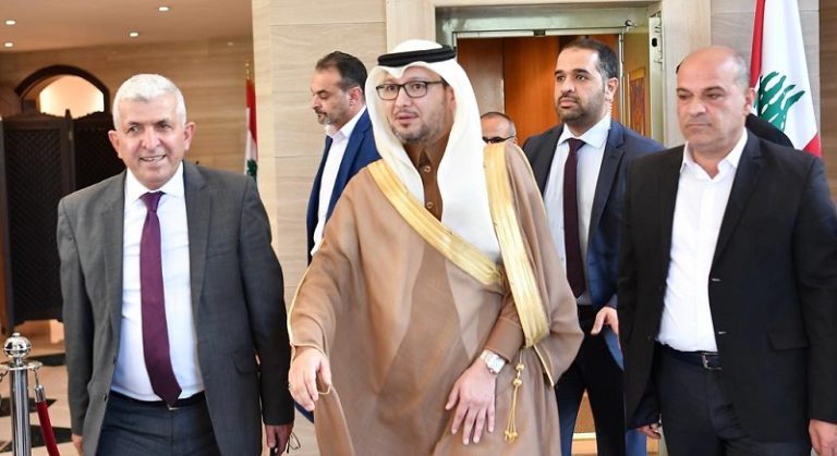 السعودية وليد البخاري