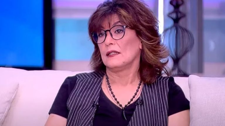 بالفيديو.. سماح أنور تعتذر من الشعب المصري