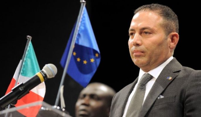 السفير الدولي للنوايا الحسنة يزور لبنان تضامناً مع شعبه