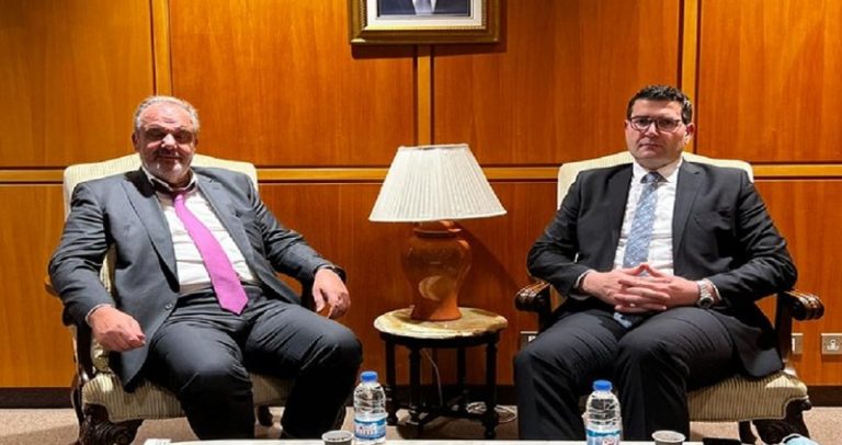 جورج بوشكيان عباس الحاج حسن وزراء