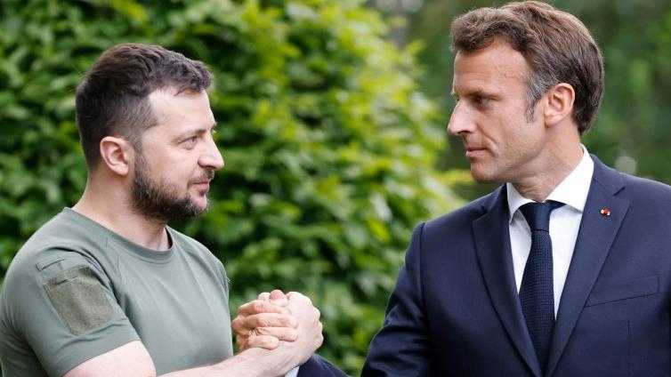 ماكرون: حضور زيلينسكي في هيروشيما وجدة وسيلة لبناء السلام
