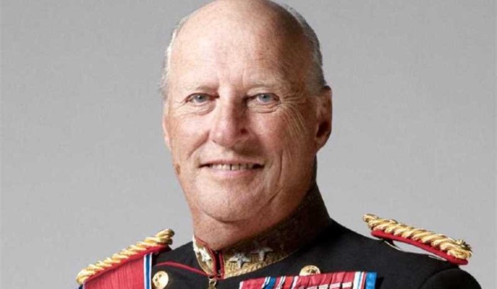 نقل ملك النرويج إلى المستشفى