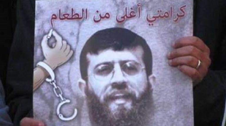 من هو خضر عدنان بطل الأمعاء الخاوية؟