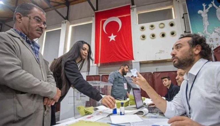 إنطلاق الإنتخابات الرئاسية والبرلمانية في تركيا