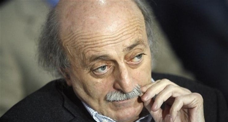 لمن قال جنبلاط “دكتيلو مخابرات”؟