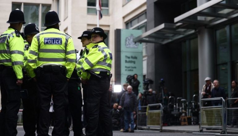 لندن تطلب من الصين إغلاق مراكز الشرطة السرية في بريطانيا