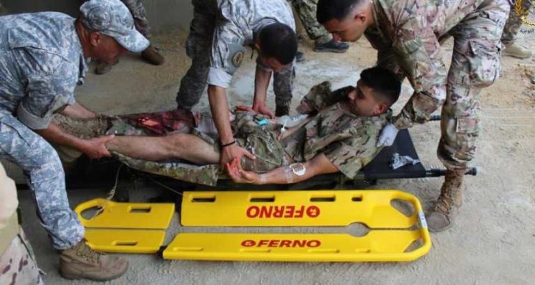 بالصور.. القوات الجوية تنفّذ تمرين إخلاء طبي بَرّي وجوي