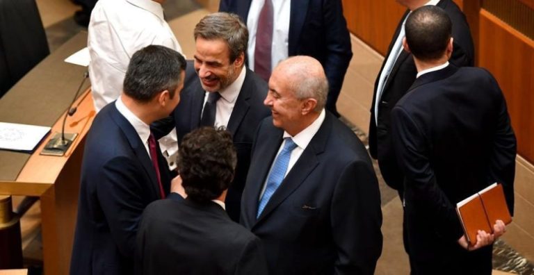 عشاء “ديبلوماسي” بين ميشال معوض وطوني فرنجية!