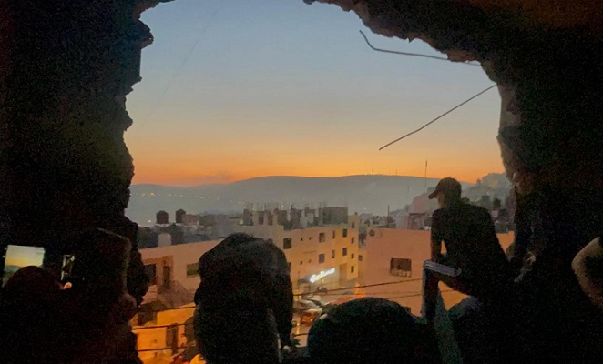 بالفيديو.. الاحتلال يفجر منزل عائلة الأسير كمال جوري في نابلس