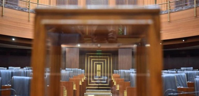 لا “حنان أمّ” هنا.. ولا “حناناً طافحاً” هناك