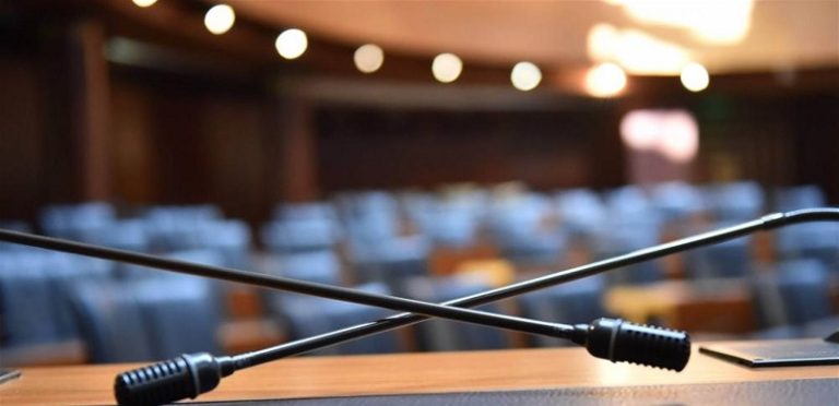 اتصالات أزعور عبر تقنية “زووم” كرّسته مرشّحاً للرئاسة!