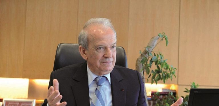 حمادة: “اللقاء الديمقراطي” منفتح على طرح أسماء أخرى رئاسياً