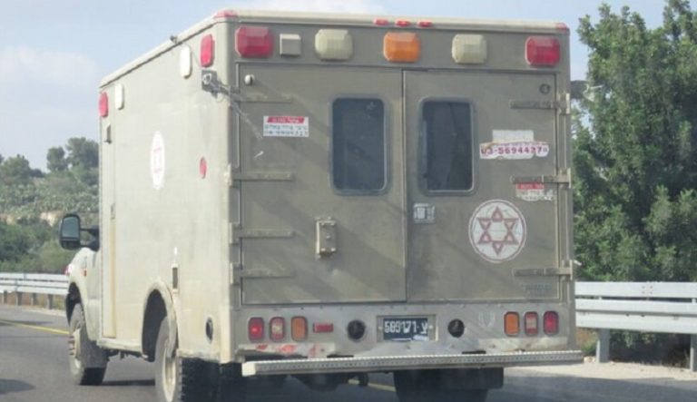 حافلة للعدو