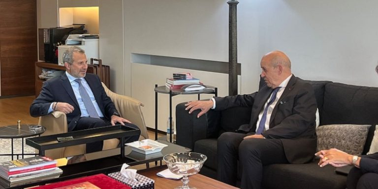 لودريان وباسيل