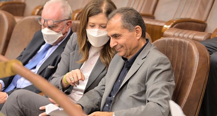 الجلسة الرئاسية تحت الرقابة الأميركية!