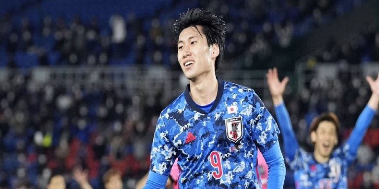 كامادا على رادار ميلان الايطالي