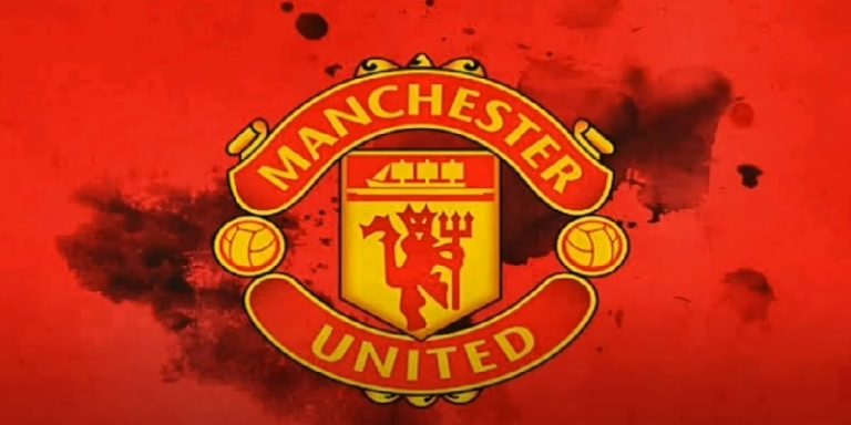 مانشستر يونايتد يحسم مصير بعض لاعبيه