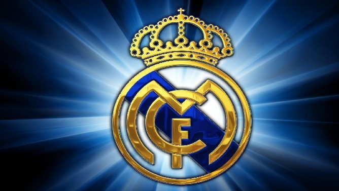 ثلاثة لاعبين مرشحين لمغادرة قلعة الملكي