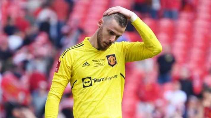 اليونايتد يحسم مصير دي خيا