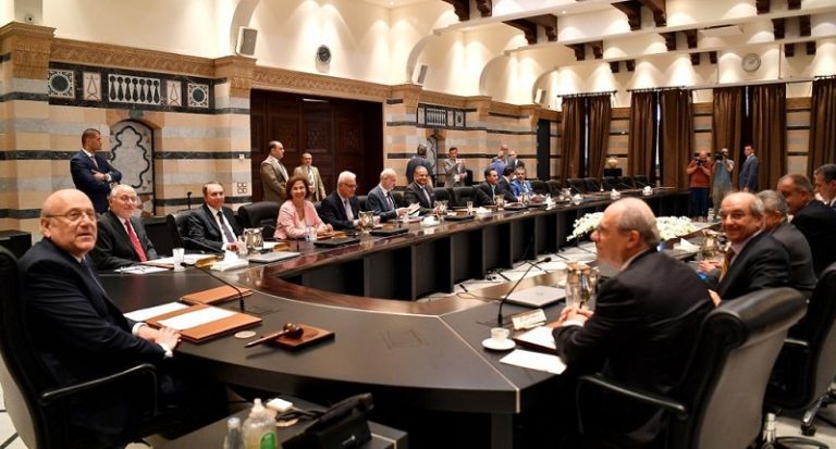 مجلس الوزراء حكومة