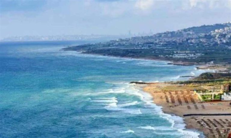 بالصور.. إخبار بملف التعديات على الأملاك البحرية