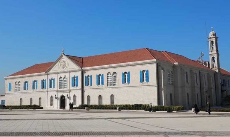 بكركي مستاءة… وإدانة للنواب المعطلين