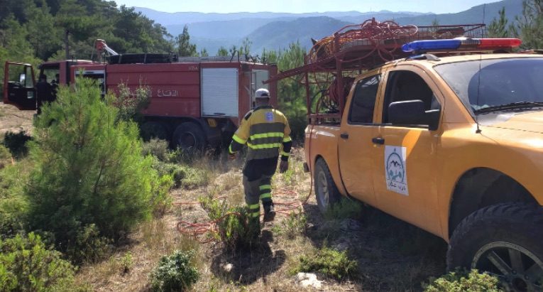 ياسين يتابع جهود إطفاء حريق عكار.. والجيش يتدخل