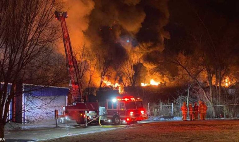 بالفيديو.. خروج قطار عن مساره في أوهايو