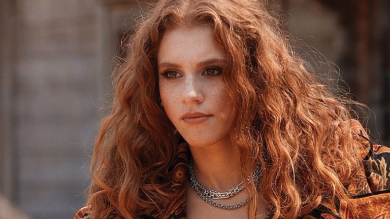 ما علاقة مغادرة “عروس إسطنبول” تركيا بفوز أردوغان؟