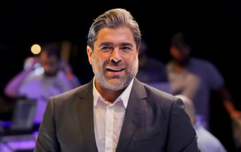 بالفيديو.. وائل كفوري يغني لإبنته ميشال