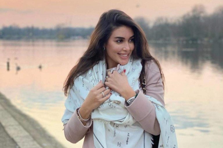 ظهرت في حوض السباحة.. صورة ياسمين صبري تثير الجدل