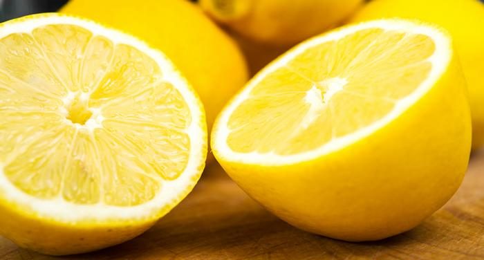 4 أشياء إحذروا تنظيفها بإستخدام الليمون!