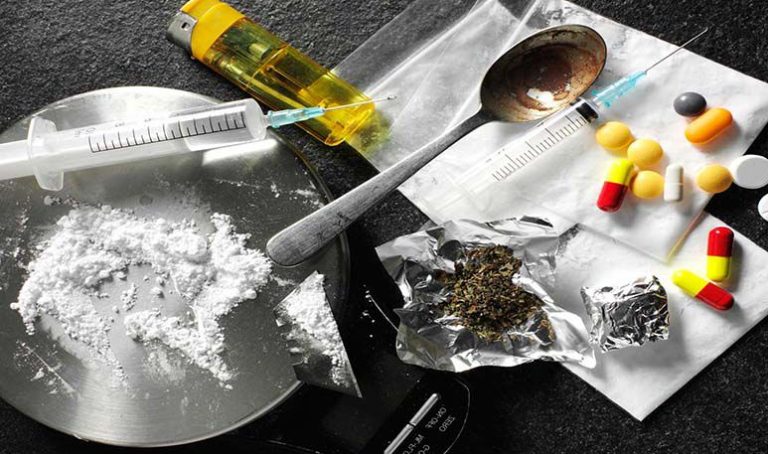 لبنانيون متورّطون بشبكة مخدرات بين الإكوادور وبيروت.. إليكم الأسماء!