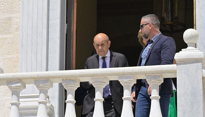 لودريان في بيروت الثلاثاء