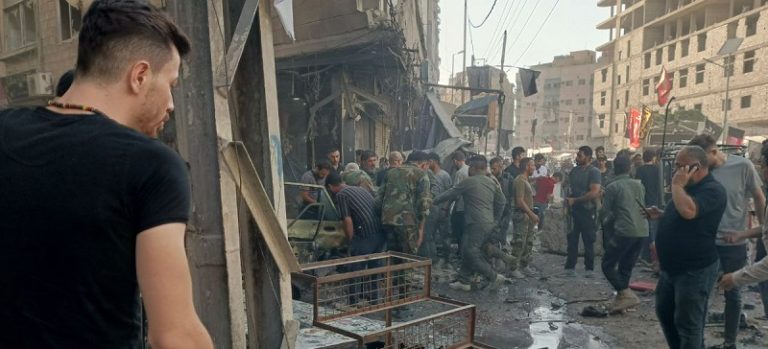 بالفيديو.. مقتل 5 وإصابة 26 بانفجار في منطقة السيدة زينب