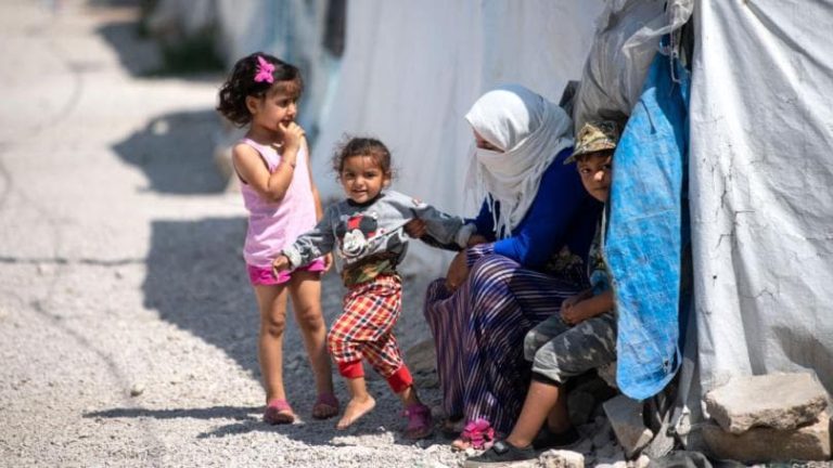 وزير لآخر: أضَعتَ الوقت… وننتظر ميقاتي