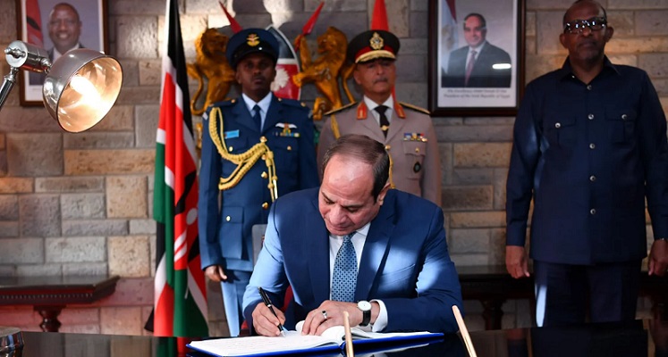 بسبب رسالة.. “خط السيسي” يثير تفاعلاً على مواقع التواصل