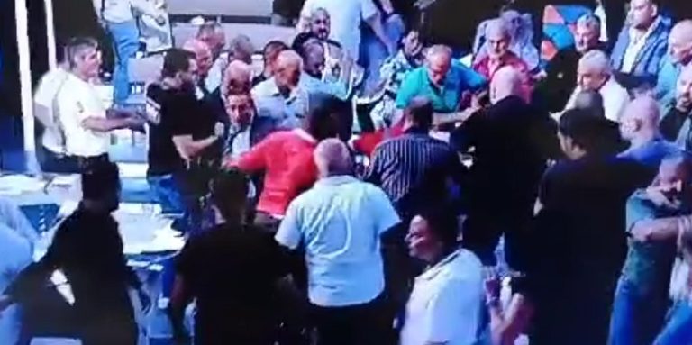 بالفيديو.. إشكال كبير وتضارب بين وهاب وأبو فاضل على الهواء