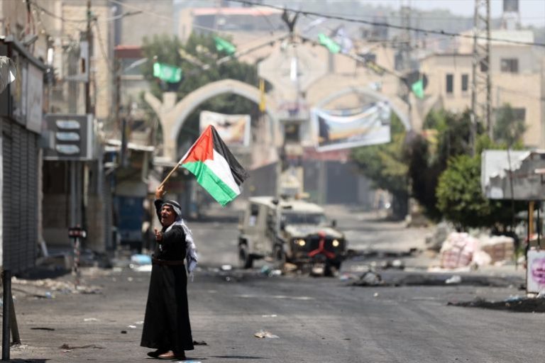 الإمارات تقدم 15 مليون دولار لإعادة إعمار جنين