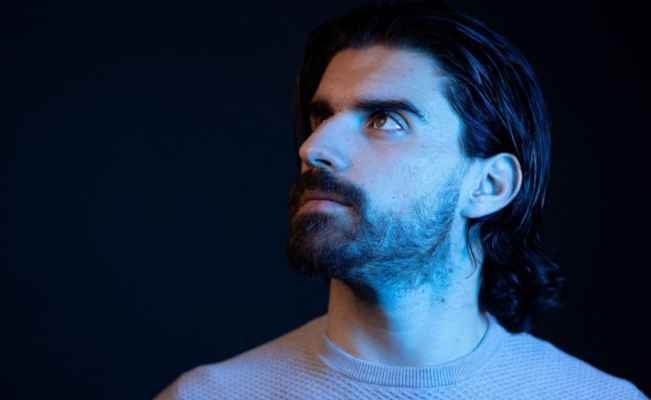 نيفيز: هذه اسباب انضمامي للهلال السعودي