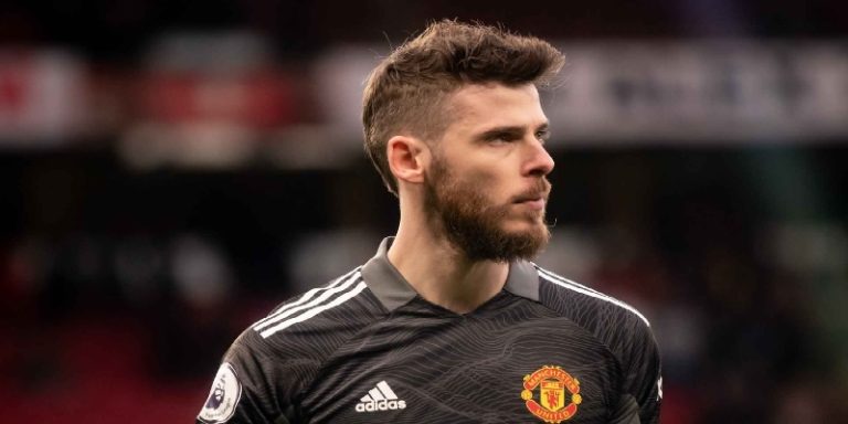 مانشستر يونايتد يتعرض لانتقادات حادّة بسبب دي خيا