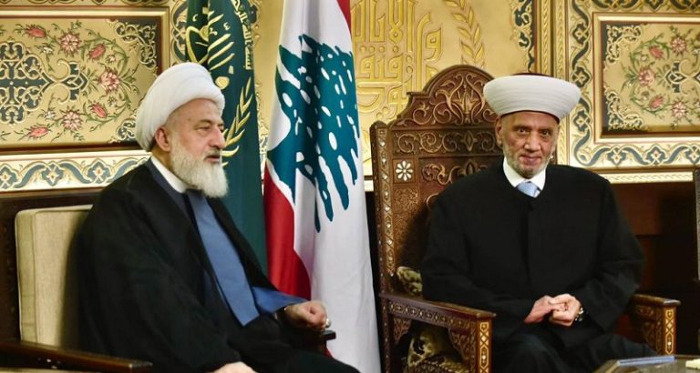 دريان يلتقي الخطيب في دار الفتوى (صور)