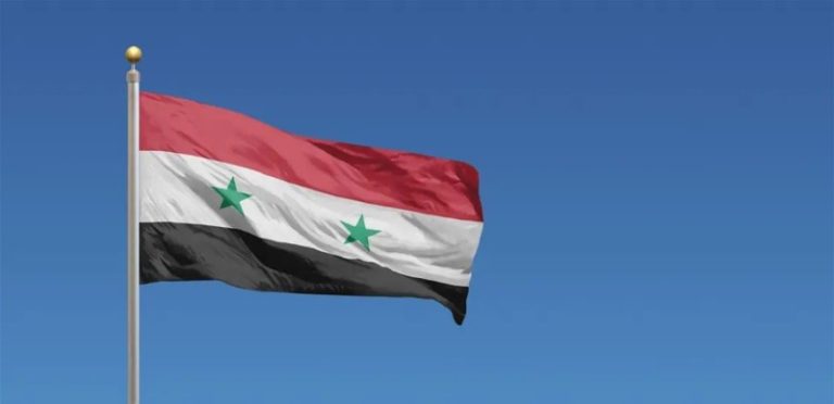 قتيل وجريحان بإنفجار على أوتوستراد دمشق