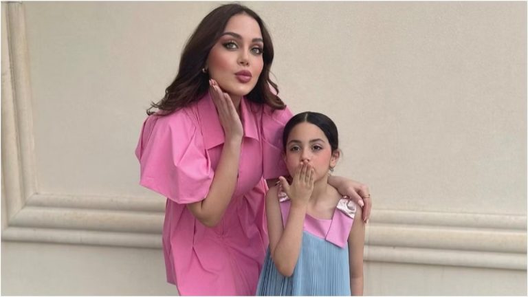 بالفيديو.. حفيدة هيفاء وهبي ترقص والإبنة تعلق