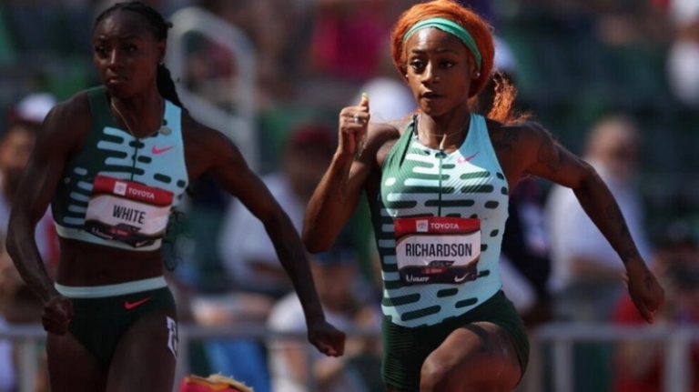 بالفيديو..  العداءة الأميركية تنزع شعرها وترميه أرضاً !