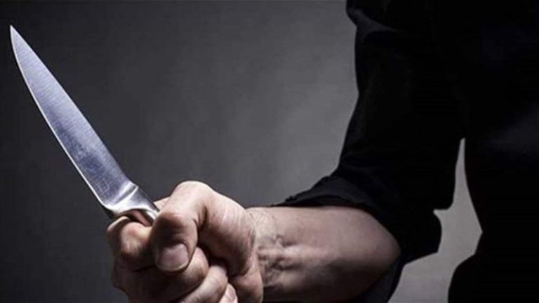 جريح بطعنات سكين في الشرقية- النبطية