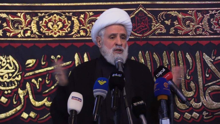 قاسم: لا يمكن أن يثنونا عن القرآن الكريم بأعمالهم الشاذة